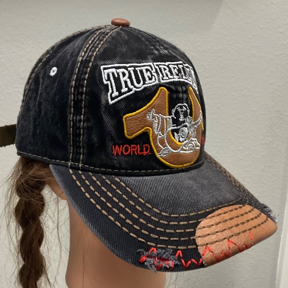 TRUE RELIGION 79 world tour Distressed hat - Picture 2 of 7